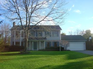 51 Falcon Trl, Pittsford, NY 14534
