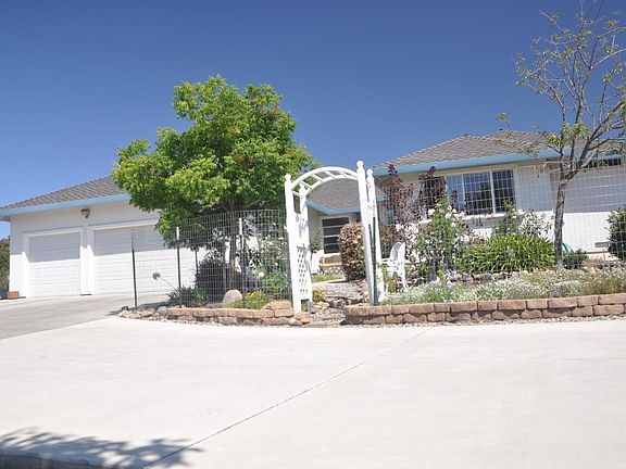 2nd image of 155 Hilltop Dr