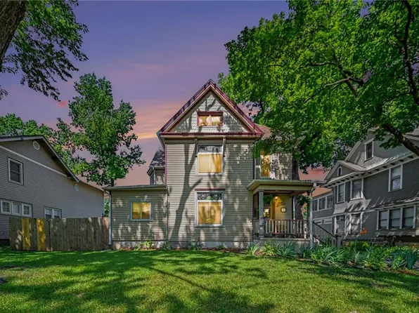 316 S Maple St, Ottawa, KS 66067