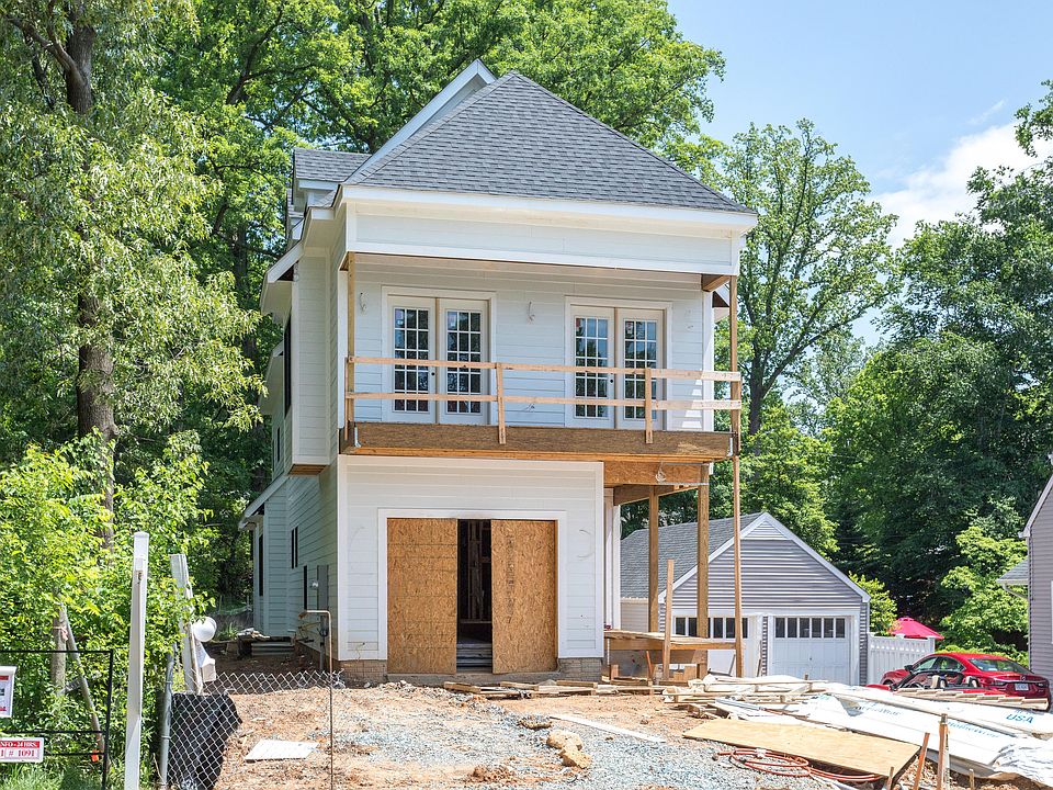 1st image of 2347 Highland Ave