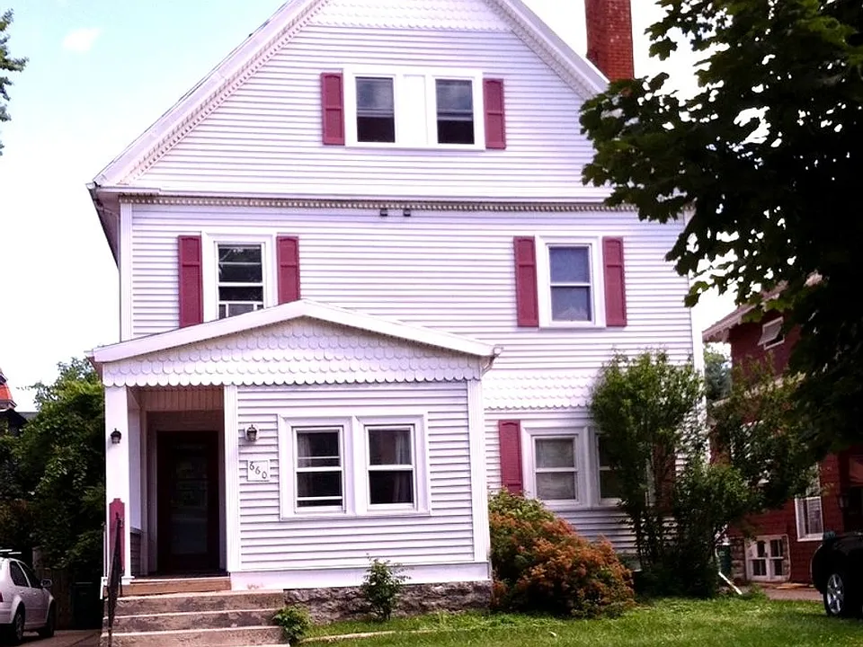 660 Auburn Ave