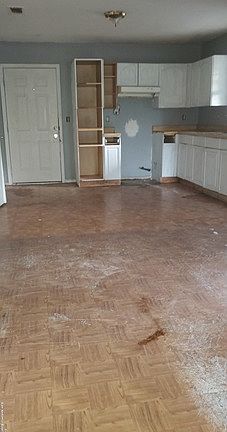 5th image of 815 Avenue S