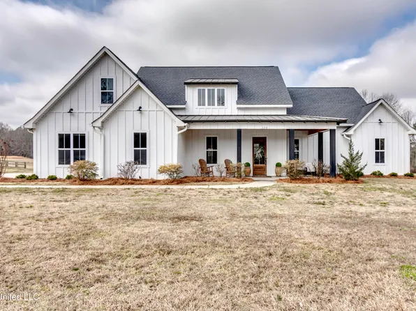 158 Harrell Rd, Pelahatchie, MS 39145