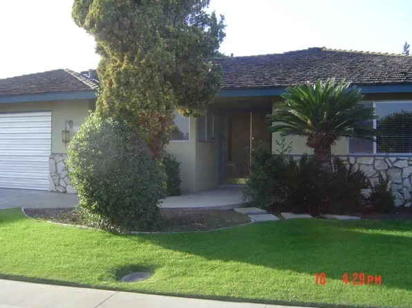 1061 Mira Loma Dr, Bakersfield, CA 93309