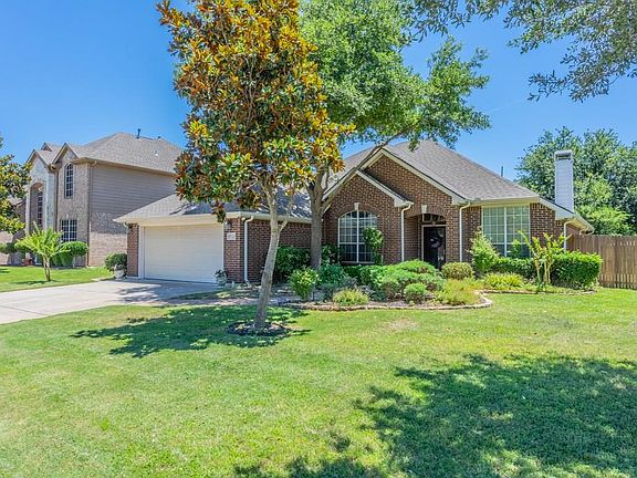 3rd image of 1521 Wildflower Ln