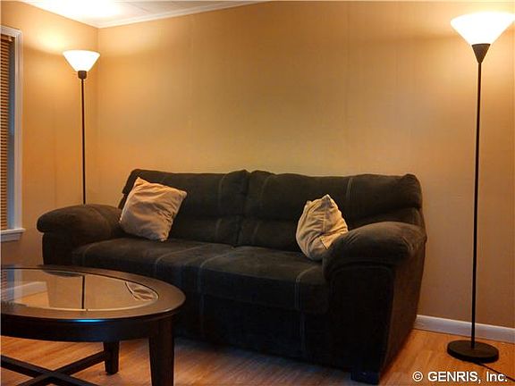 2nd image of 78 Tillotson St