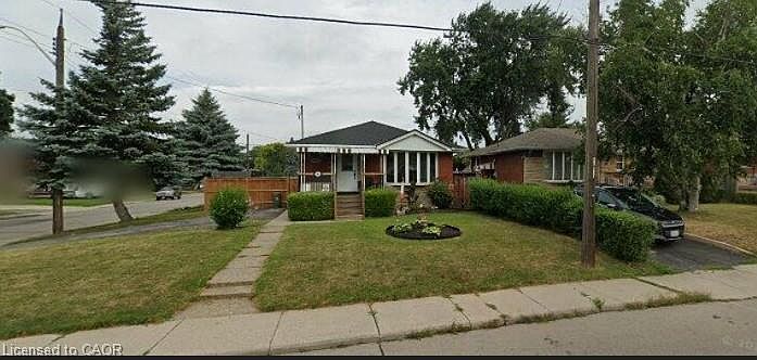 1st image of 144 Rendell Blvd