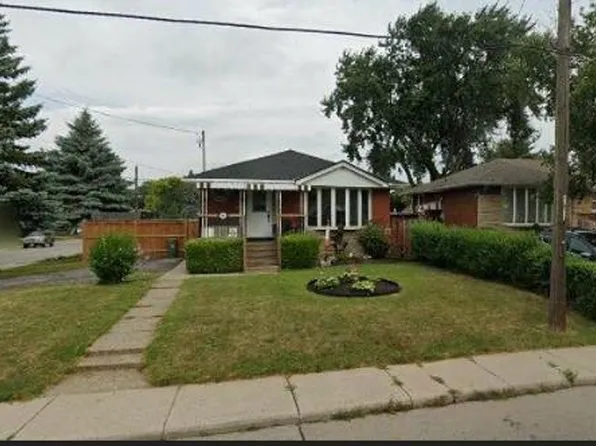 144 Rendell Blvd, Hamilton, ON L8T 3P6