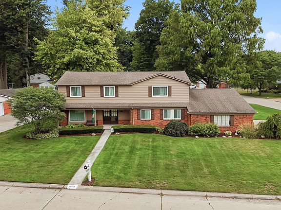 3rd image of 16759 Timberview Dr