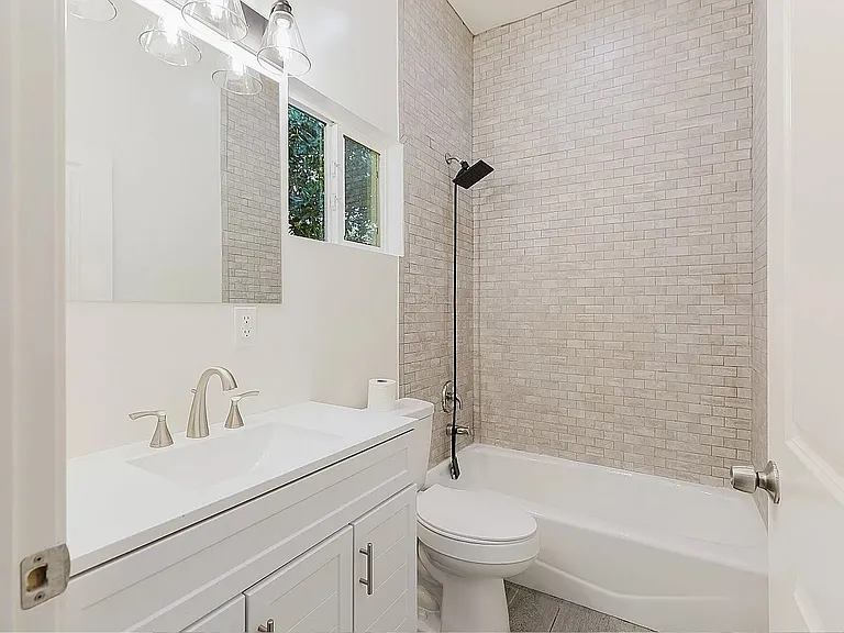 9958 Marklein Ave — Photo 15