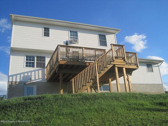 3rd image of 106 Commons Dr #L-23