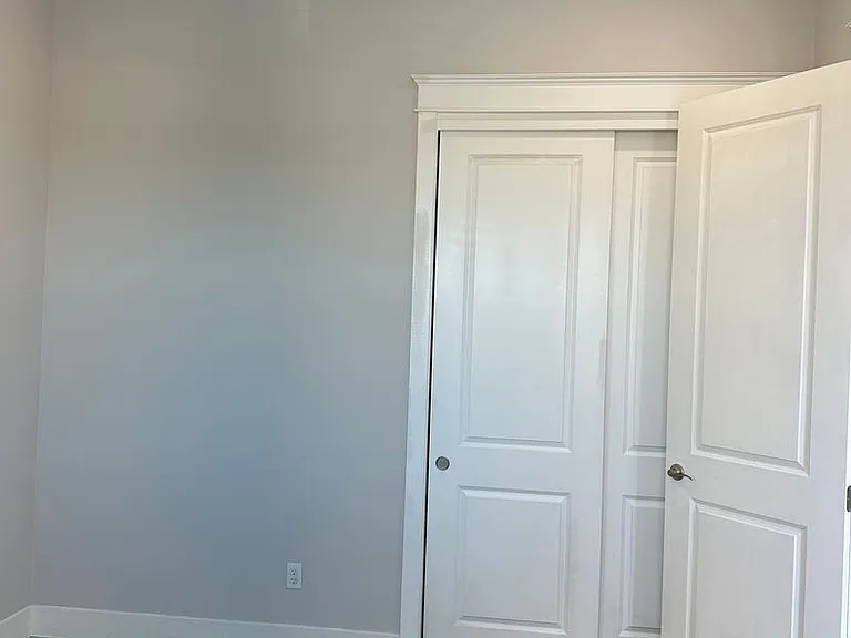 832 Pine St — Photo 3