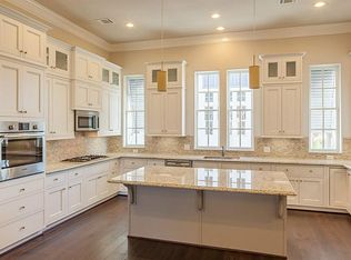 1730 W 23rd St, Houston, TX 77008
