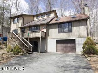 Oak Ter, Lake Ariel, PA 18436