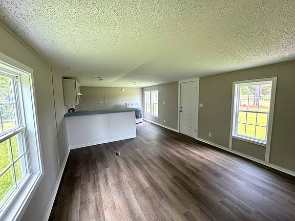 2nd image of 10970 Savannah Hwy