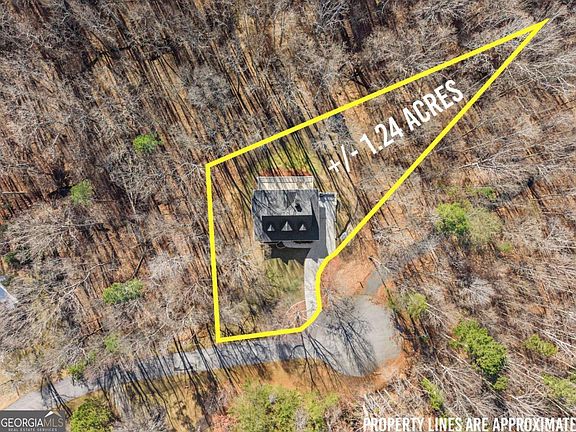 3rd image of 3523 Lighthouse Ln