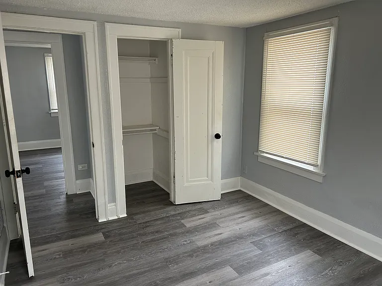 3834 Upton Ave — Photo 7