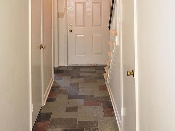 5th image of 3850A Steppes Ct