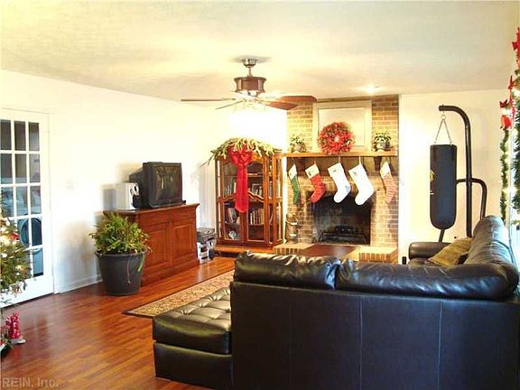 5th image of 920 Tabb Lakes Dr