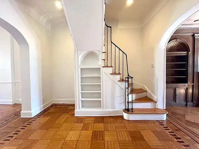 184 New York Ave #2 — Photo 11