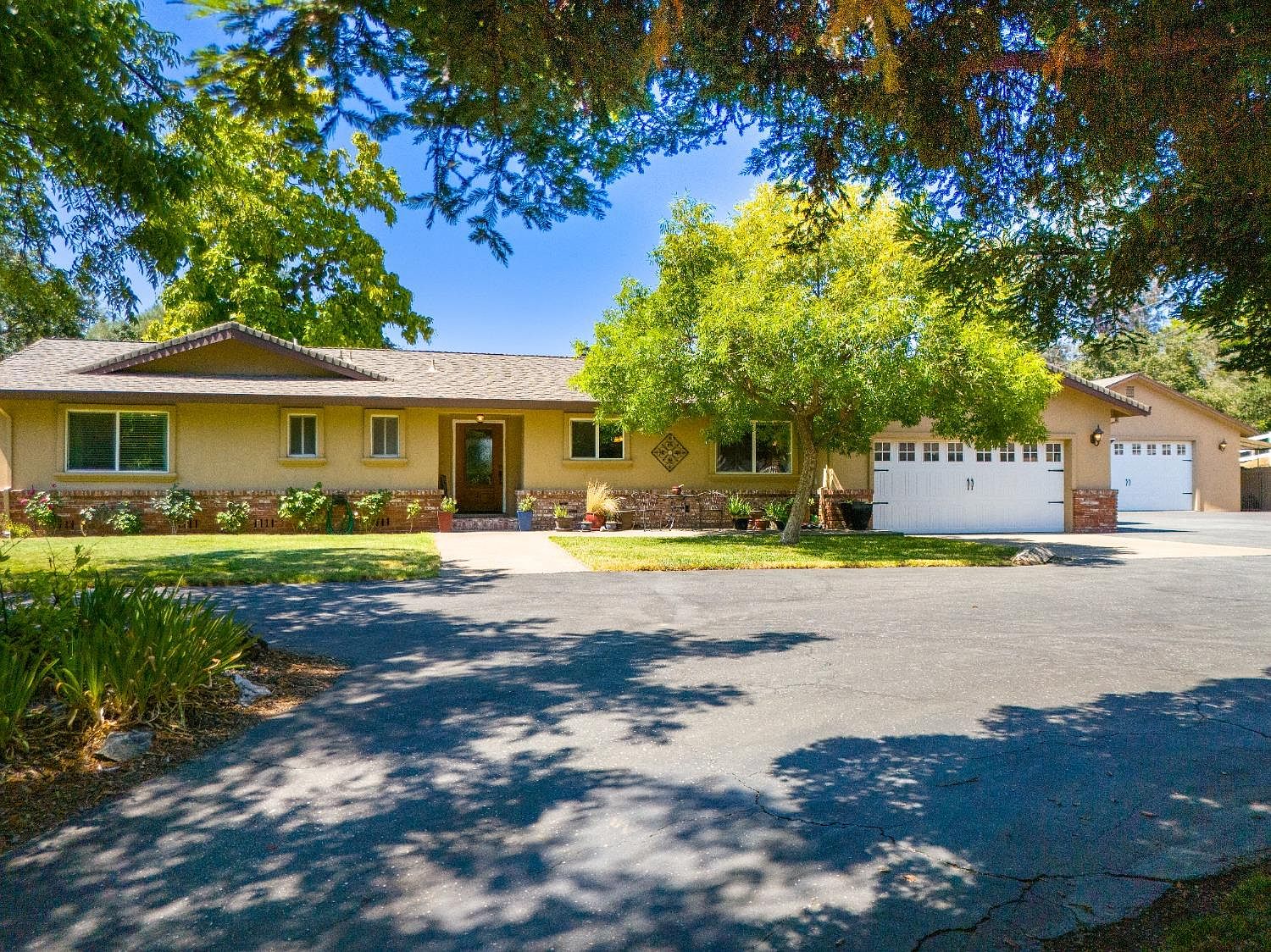 10191 Hillview Rd, Newcastle, CA 95658 | Zillow