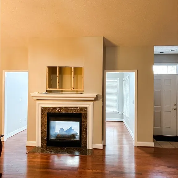 10317 Trellis Crossing Ln — Photo 9