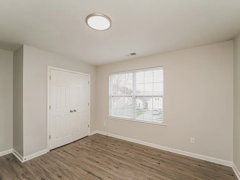 701 Hicklin Dr — Photo 16