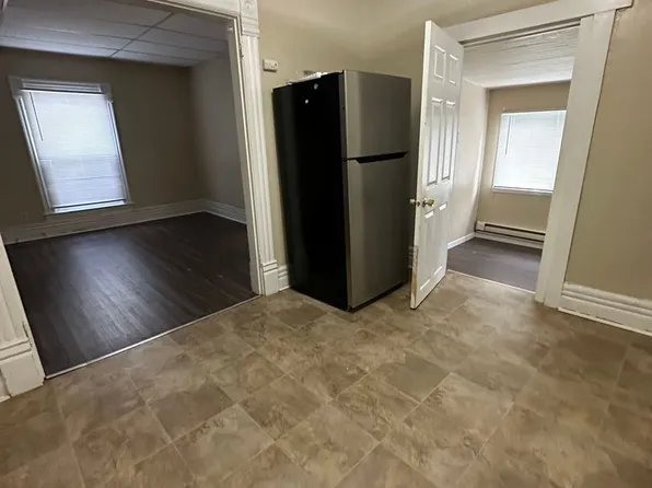 620 7th St S APT 2, La Crosse, WI 54601