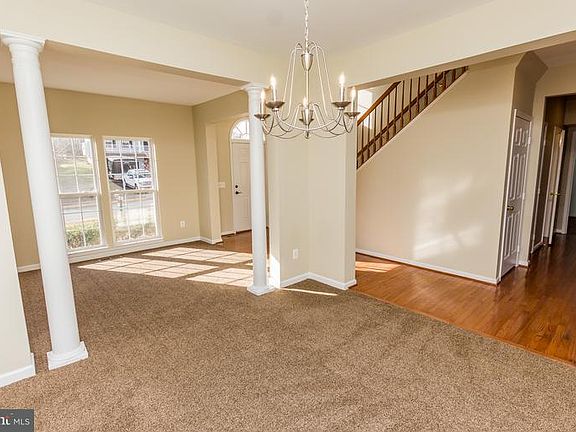 3rd image of 367 Harper Dr