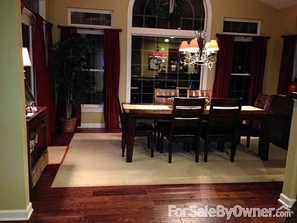 Extra Large Morning Room
						:
						Can either be used as an eating area or an additional sitting area or den.