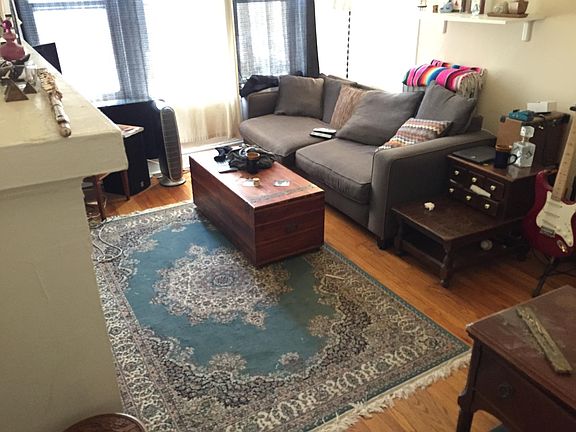 5th image of 4422 N St Louis Ave #3A