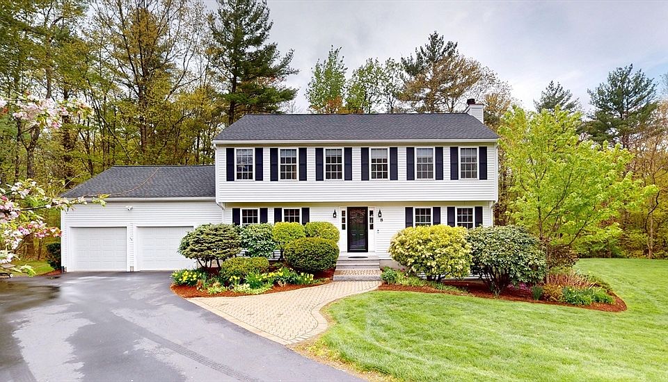 1st image of 8 Lynnwood Dr
