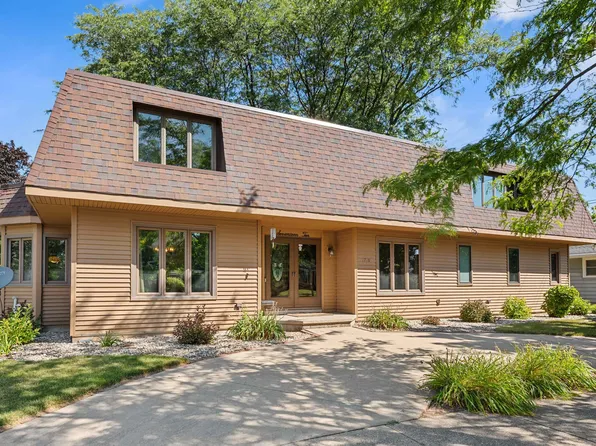1710 W Marquette St, Appleton, WI 54914