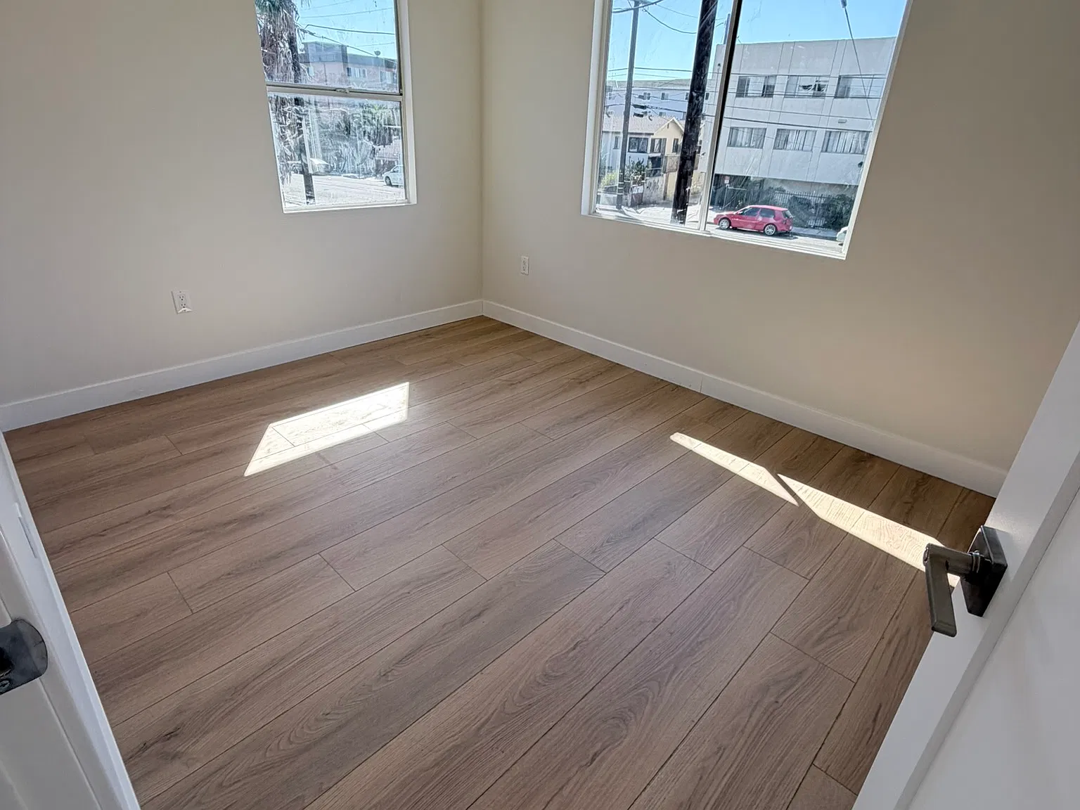 2 bed, $2,600 — Photo 4