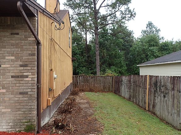 4th image of 143 Palmetto Dr