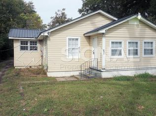 6065 Warrior River Rd, Bessemer, AL 35023