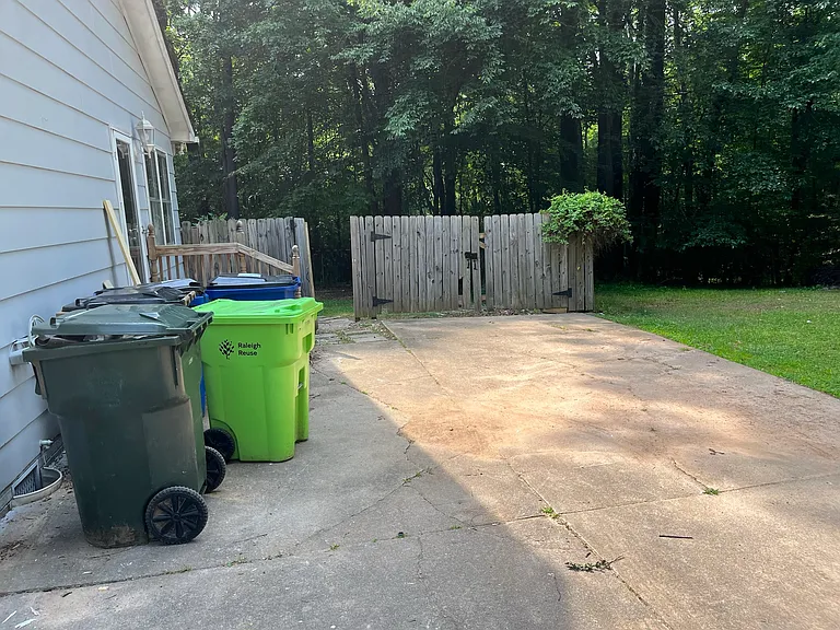 7617 Summerglen Dr — Photo 36