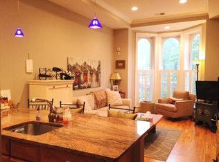 19 Logan Cir NW, Washington, DC 20005