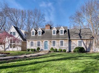 1075 Moores Ln N, Greenport, NY 11944