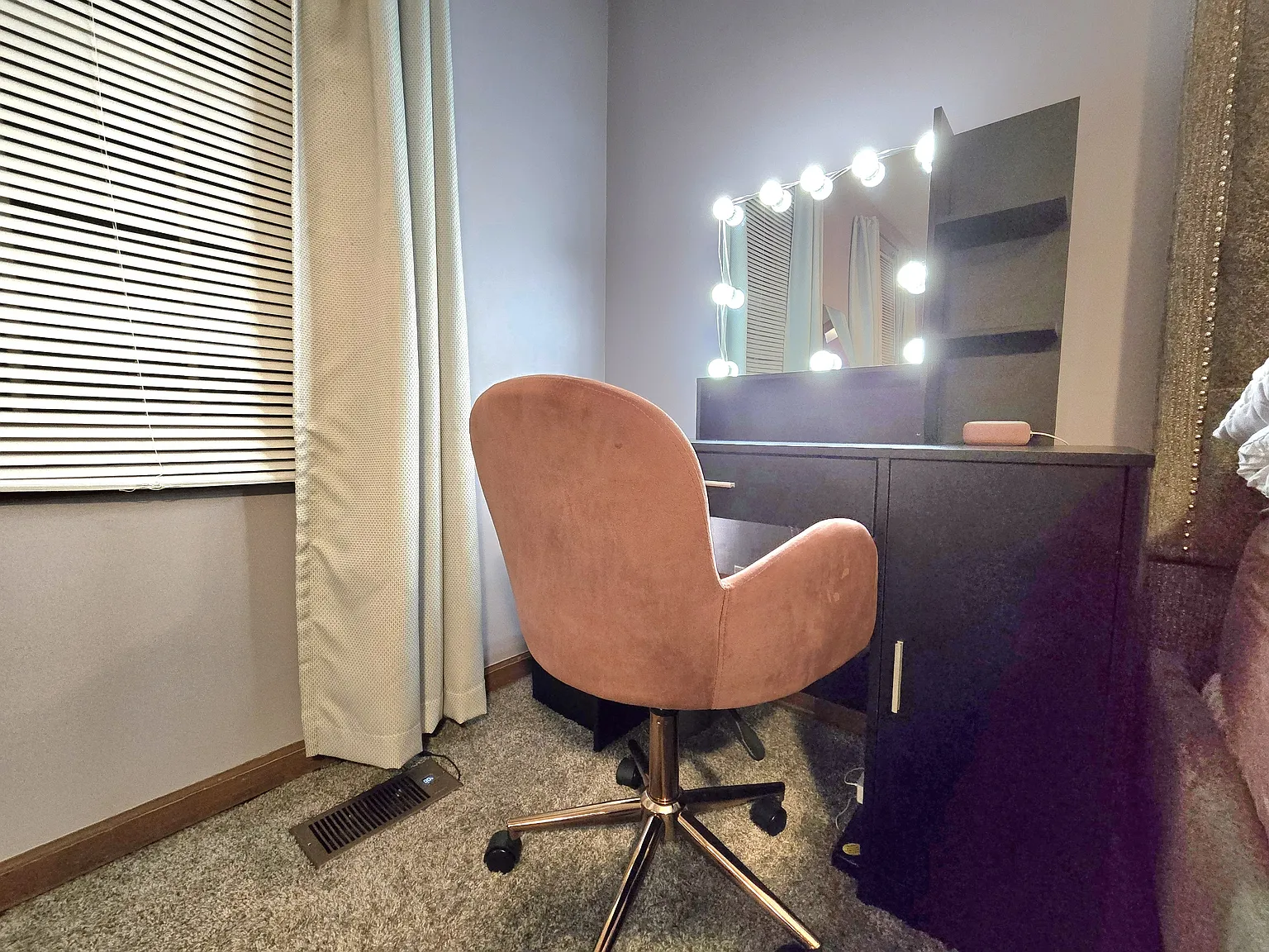 3 bed, $3,500 — Photo 2