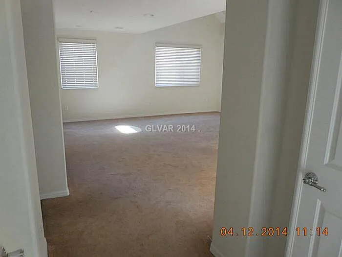 9204 Tudor Park Pl — Photo 11