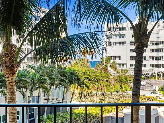 3rd image of 3605 S Ocean Boulevard #338