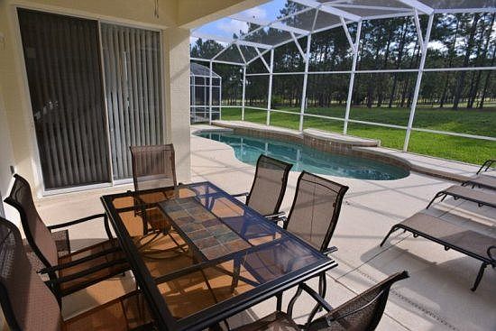 HR5P456HC-covered-lanai