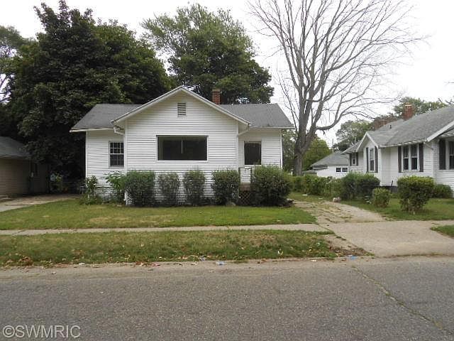 1st image of 781 McAllister Ave