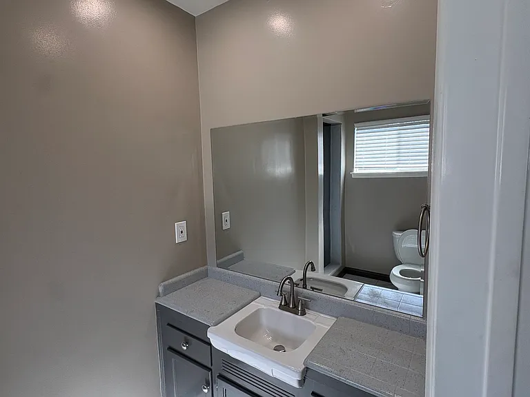 1531 Sansinena Ln — Photo 6