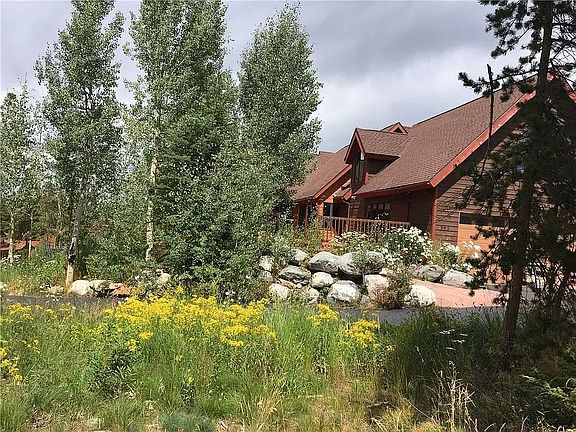 2nd image of 352 Silver Cir