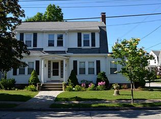 206 Armington St, Cranston, RI 02905