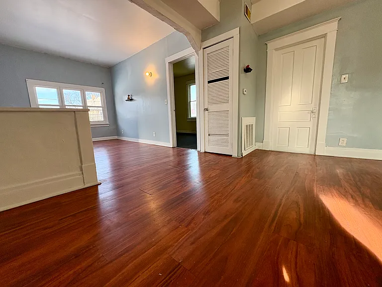 255 Ontario St #2 — Photo 21