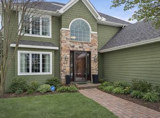 801 Interlaken, Victoria, MN 55386