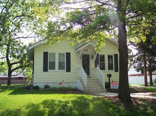 632 N 39th St, Belleville, IL